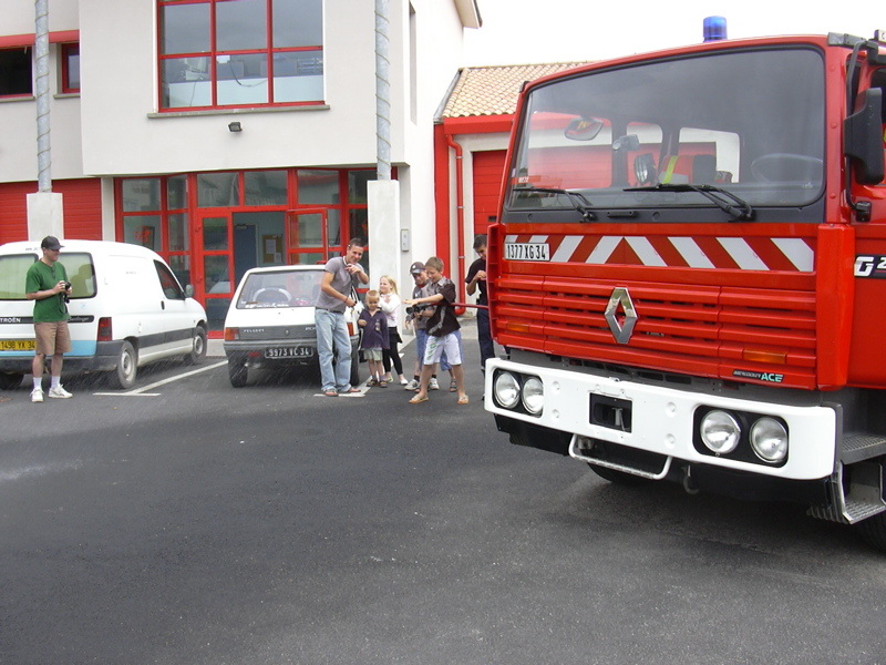 DSCN2016.JPG